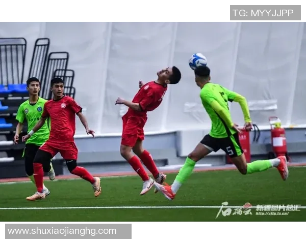 回族足球明星盘点他们在绿茵场上的辉煌成就与影响力